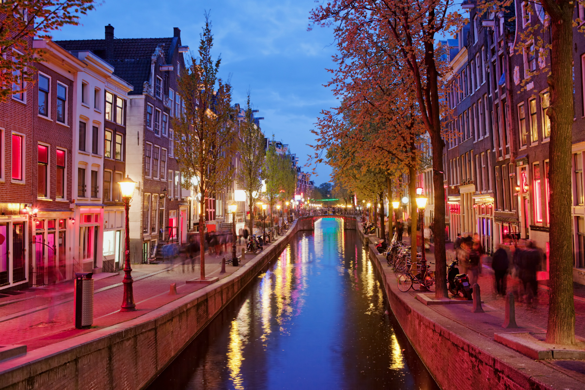 7 Erotic Activities for Couples to do in Amsterdam